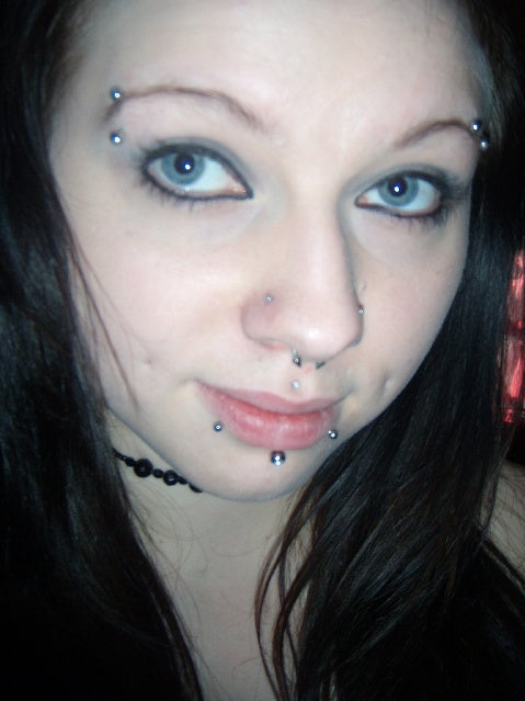schiltiopeaha: scarring from nose piercing