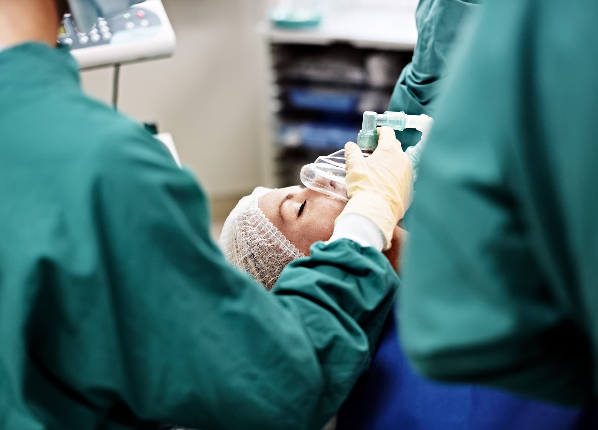 Twilight sedation, also known as conscious sedation or sedation analgesia, is a safe alternative to general anesthesia. Here's what you need to know.