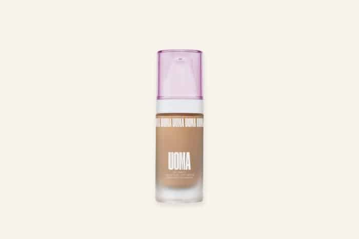 UOMA Beauty Say What?! Foundation transfer-resistant for under a mask