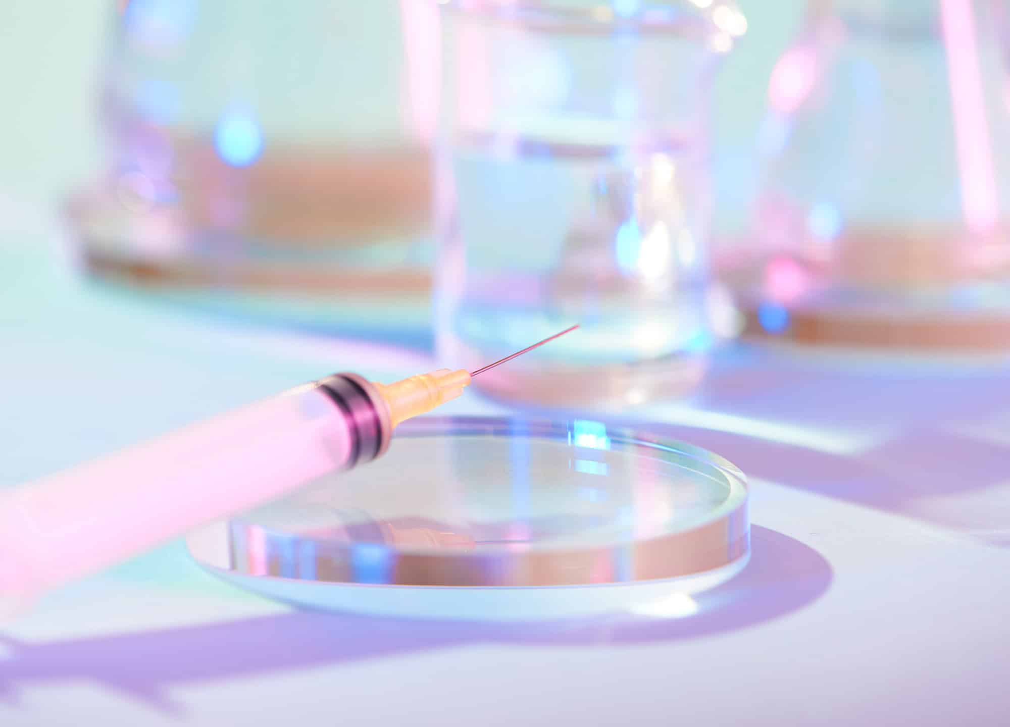 Top doctors to break down the most hashtagged methods—tenting, ferning, blending—for everything you need to know before submitting to the syringe.