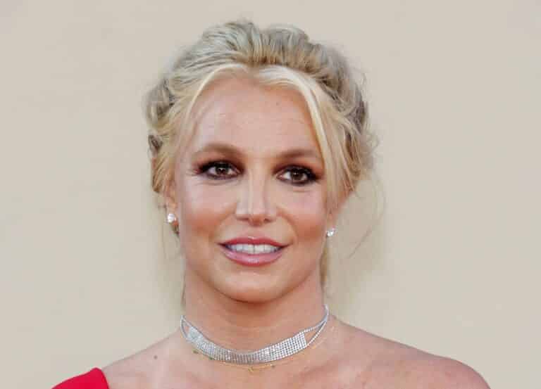 Britney Spears documented the two body-toning treatments, Forma and Emsculpt, that she treated herself to last week. Learn more.