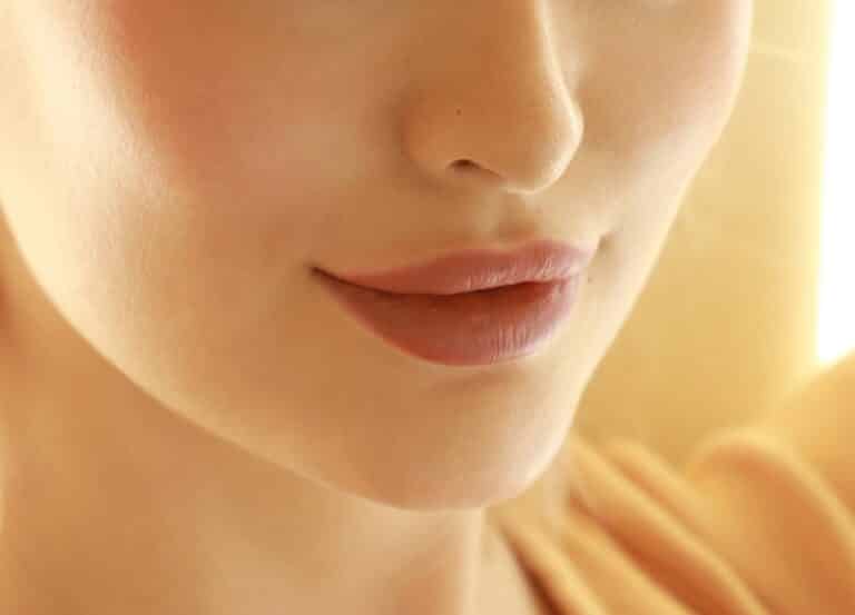 Close up of woman's lips
